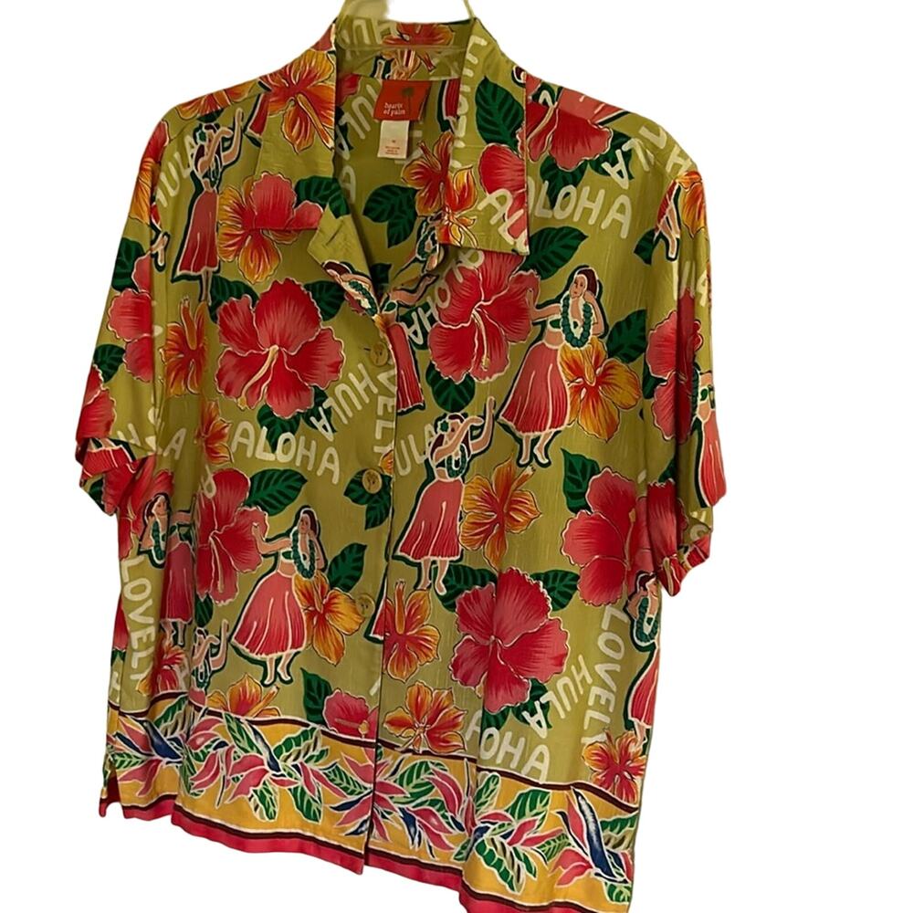 Hearts of palm size 10 aloha tropical flower button down blouse. Easy care.